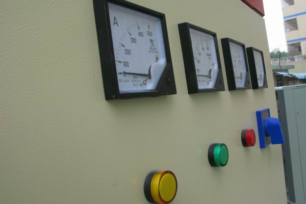 新绛配电柜-3683讲讲配电柜注意事项